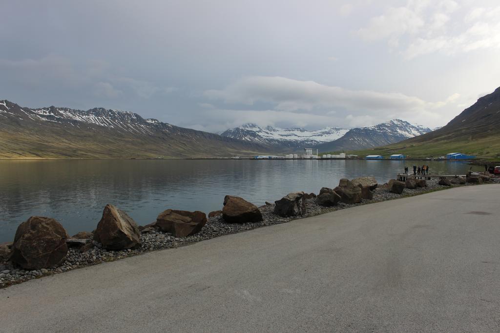 Hotel Capitano Neskaupstaður Екстериор снимка