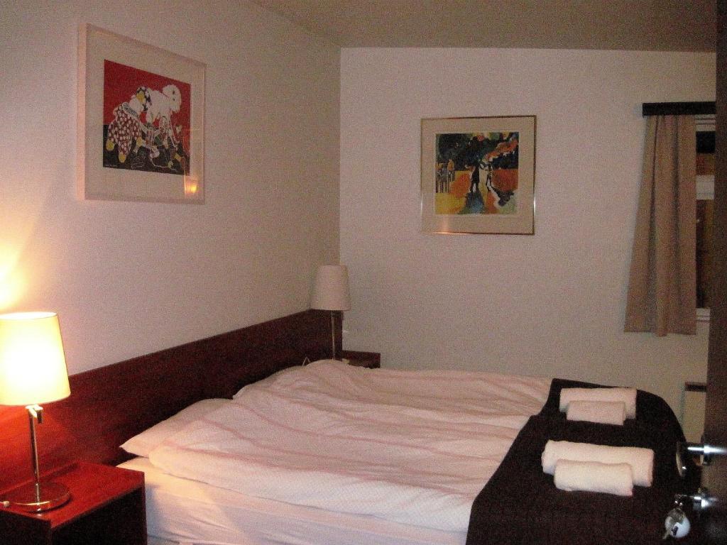 Hotel Capitano Neskaupstaður Стая снимка