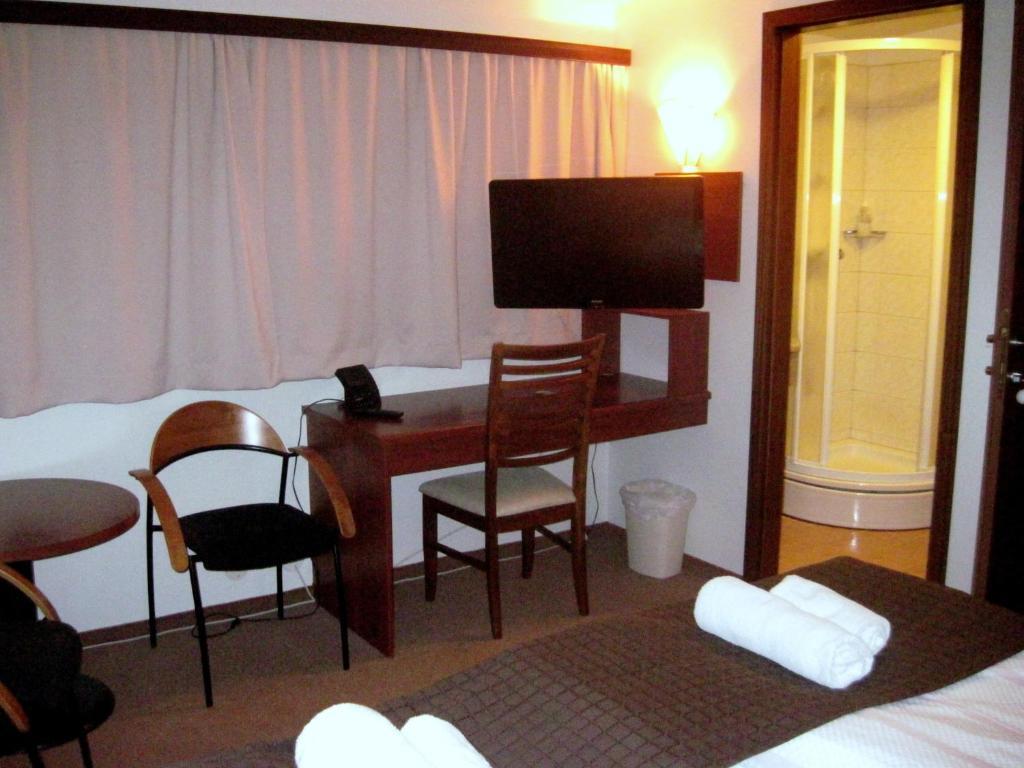Hotel Capitano Neskaupstaður Стая снимка