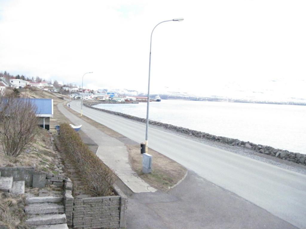 Hotel Capitano Neskaupstaður Екстериор снимка