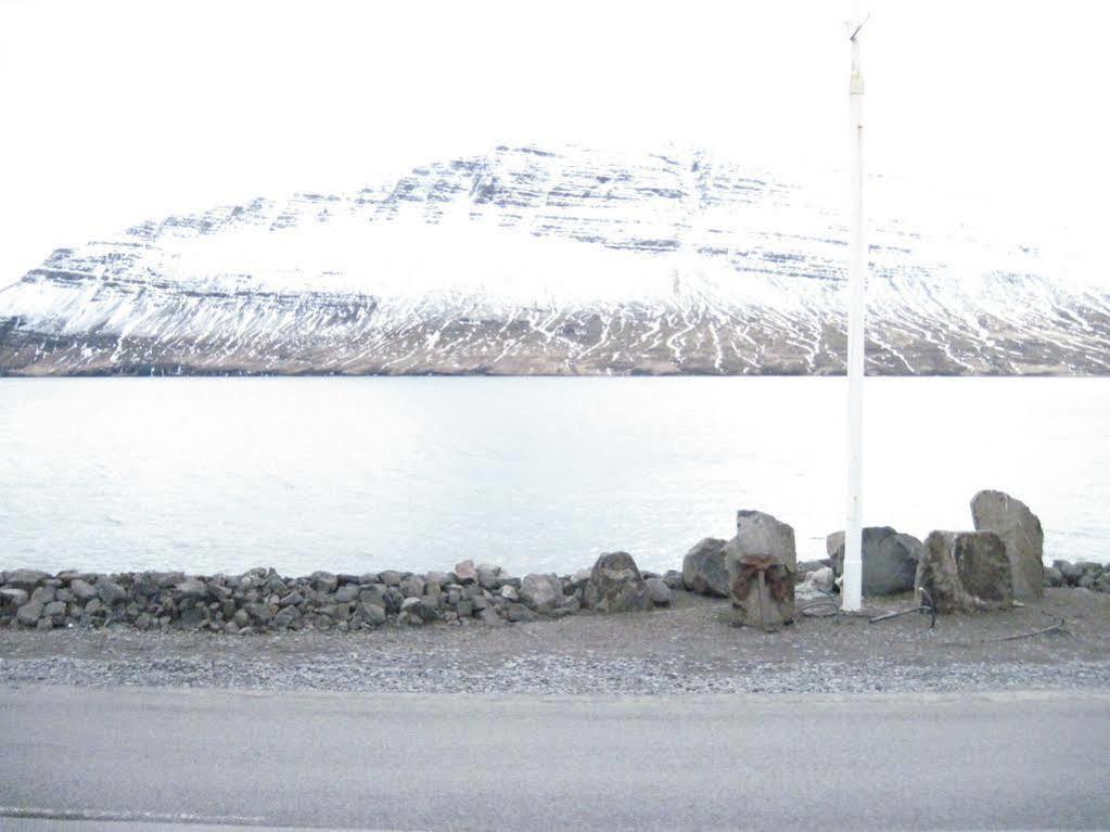 Hotel Capitano Neskaupstaður Екстериор снимка